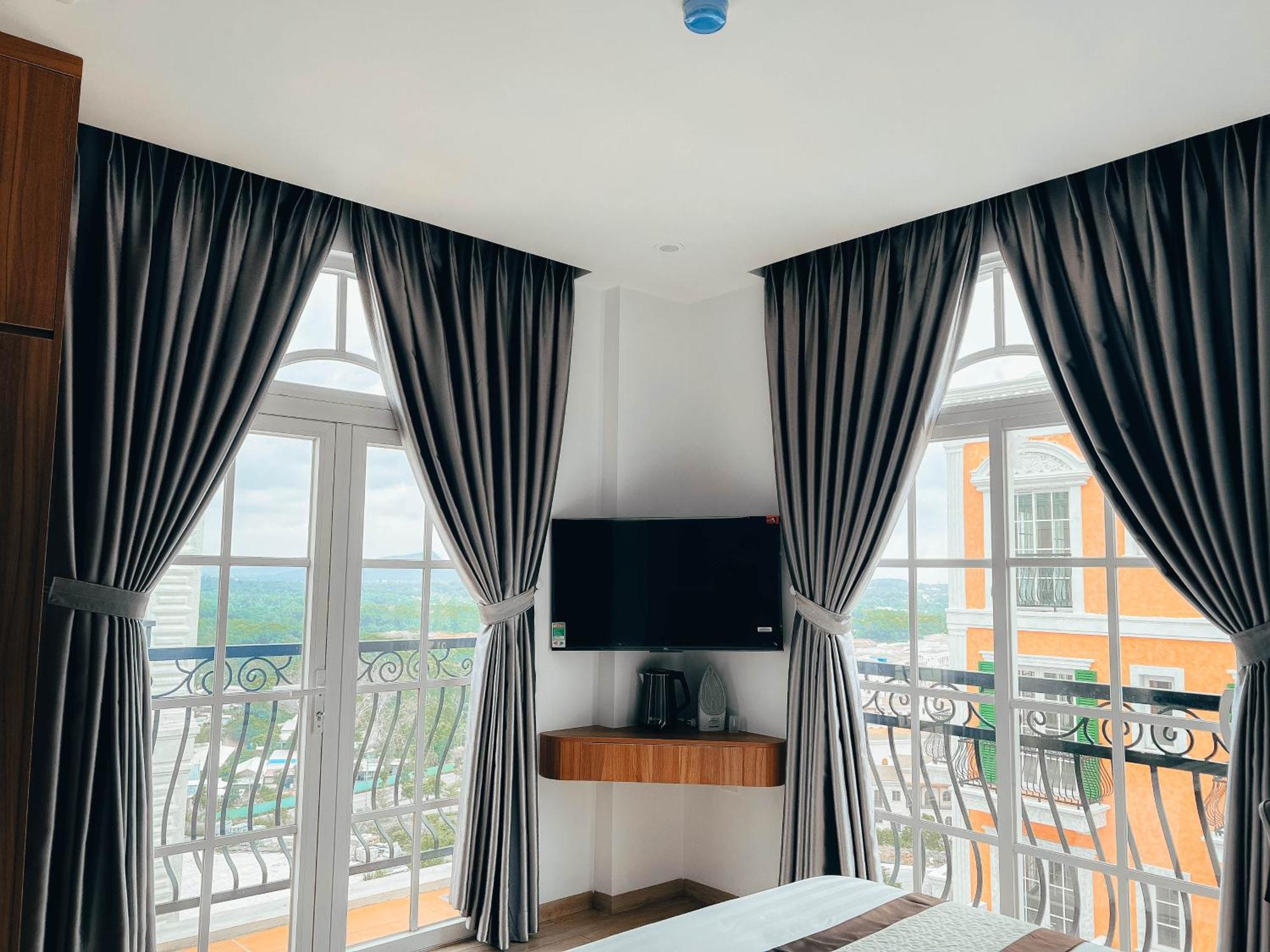 Labe Hotel Duong Dong Exterior foto