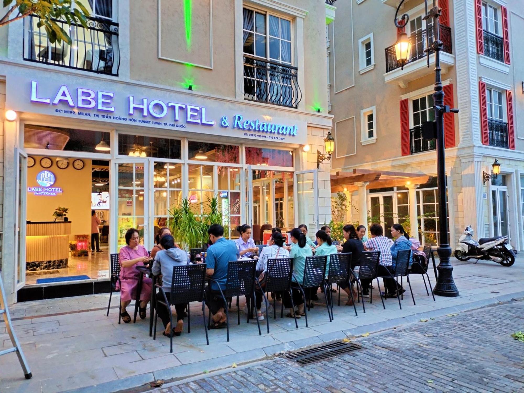 Labe Hotel Duong Dong Exterior foto